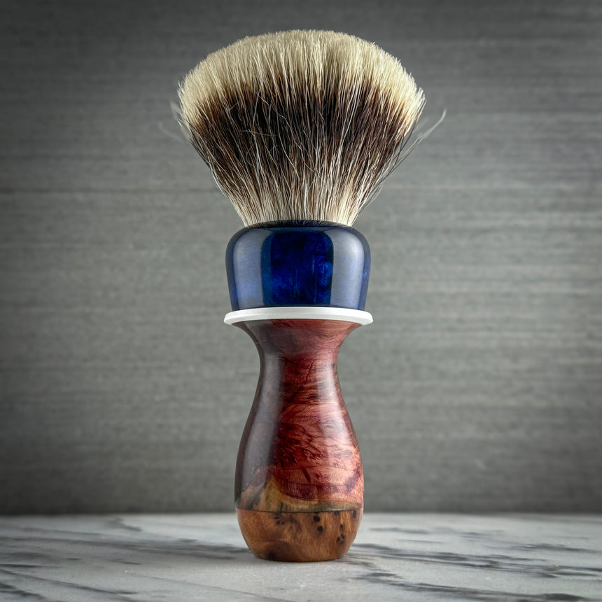 White Boar Knot