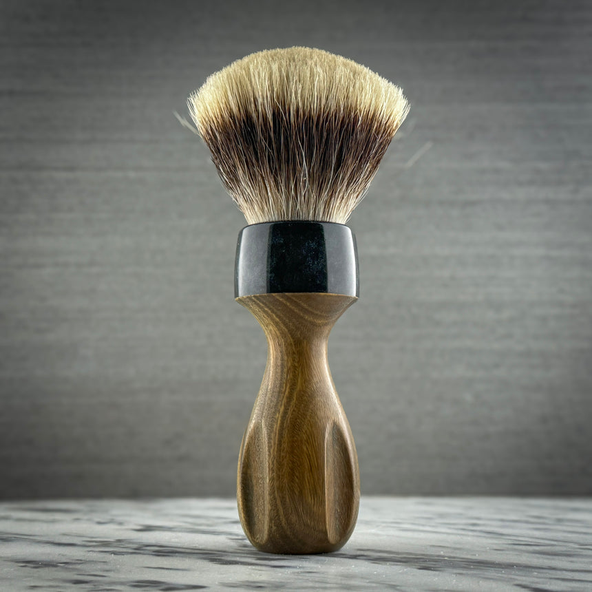 White Boar Knot