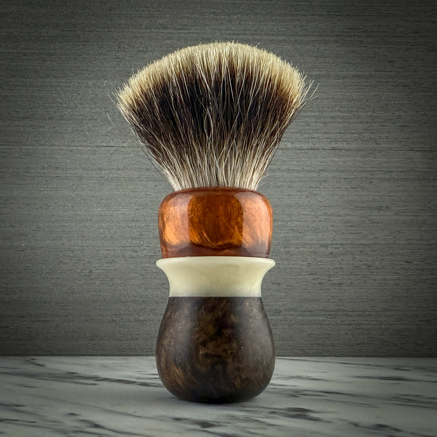 White Boar Knot